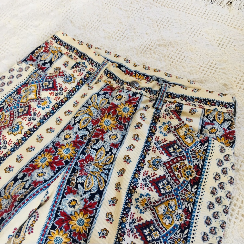 RARE VNT Flairs in Geo-Floral Denim!!! - Picture 2 of 4
